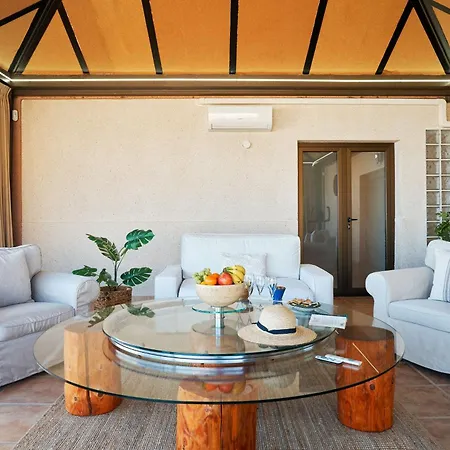 Casa Del Mirador Villa *